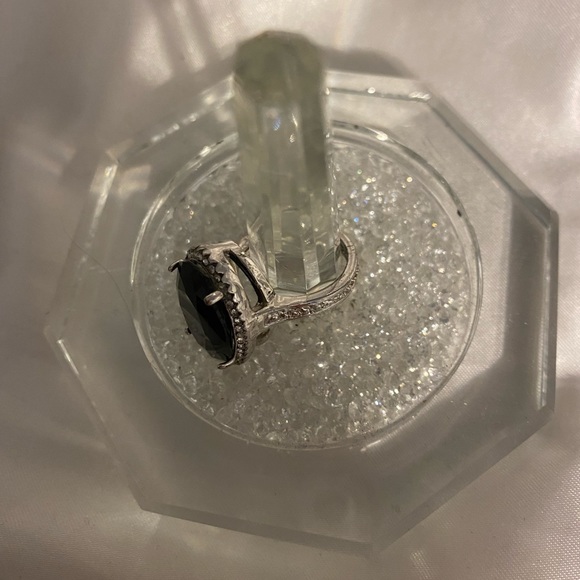 Silver Black Chunky Ring with Diamond Edges 🖤💍 - Picture 5 of 11